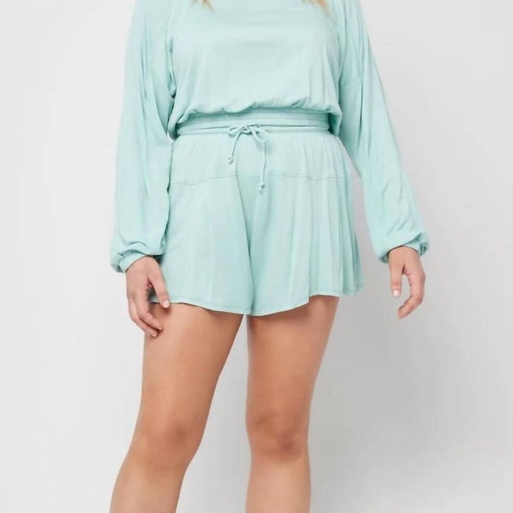 NWT l*space daytripper short medium